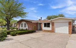 1201 Willys Knight Drive NE, Albuquerque, NM 87112
