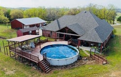 12619 E 233 Road S, Webbers Falls, OK 74470