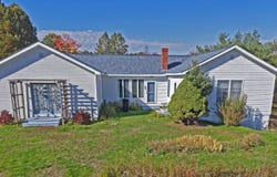 1023 Pleasant Street, Blue Hill, ME 04614