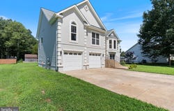 203 FOREST Avenue, COLONIAL BEACH, VA 22443