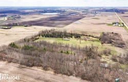 1007 130th St., Plainfield, IA 50666