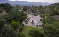 1102 Plaza Del Monte, SANTA BARBARA, CA 93101