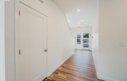 213 SE 1ST Ave, BattleGround, WA 98604