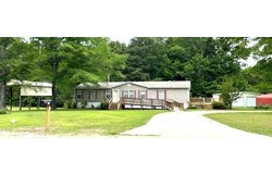 380 HUMBERS St, Sulligent, AL 35586