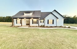 25 Arbor Cove W, BELDEN, MS 38826