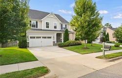 16866 White Daisy Loop, Moseley, VA 23120