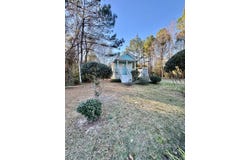 8347 Harrison St, Bay St Louis, MS 39520