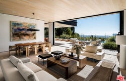 1210 Laurel Way, Beverly Hills, CA 90210