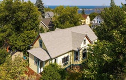 1323 W 1st St, Duluth, MN 55806