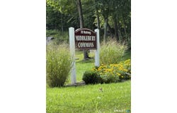 35 Nutmeg Road, Middlebury, CT 06762