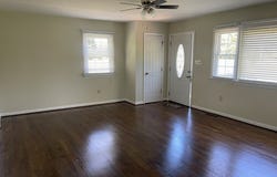 1812 Snyder Rd, WARSAW, VA 22572