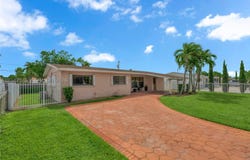 4770 NW 171st St, Miami Gardens, FL 33055