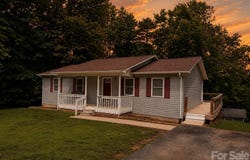 628 Hidden View Loop, Marion, NC 28752