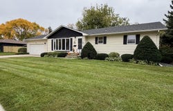 820 Madison Blvd SE, Huron, SD 57350