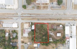 213 SE Park, Baxley, GA 31513