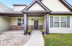 369 Silver Lake Road, Duncan, SC 29334