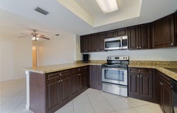1530 Shaker Circle, Wellington, FL 33414