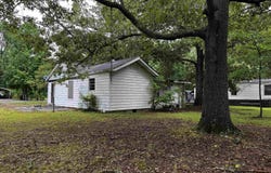 6102 Bullock St, Pine Bluff, AR 71602