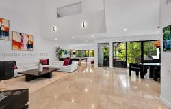 2000 S Bayshore Dr, Miami, FL 33133