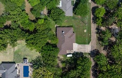 231 Cedarwood Dr, Enchanted Oaks, TX 75156