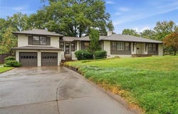 2261 E 37th Street, Tulsa, OK 74105