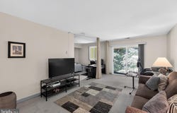 411 N STILES Avenue, MAPLE SHADE, NJ 08052
