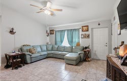 6031 N Moss Circle, Labelle, FL 33935