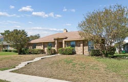 1721 Paxton Drive, Carrollton, TX 75007