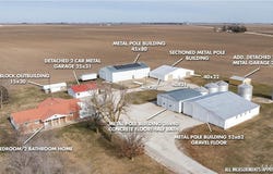 7067 Oak Avenue, Raymond, IL 62560