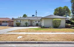 2938 E Willis Avenue, Fresno, CA 93726