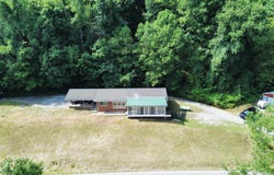 1556 KY-8, Vanceburg, KY 41179
