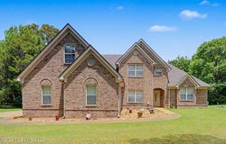 8980 Kerri Ruth Road, Hernando, MS 38632