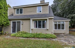 103 Courtyard Lane, Mansfield, CT 06268