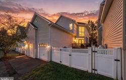 17439 LETHRIDGE Circle, ROUND HILL, VA 20141