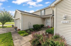 3903 Balmoral Drive, Champaign, IL 61822