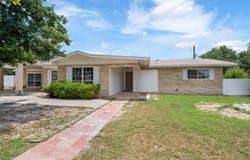 108 John Glenn, Del Rio, TX 78840