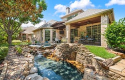 8424 Jefferson Way, Lantana, TX 76226