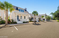 11 Hamlet Row, Beaufort, SC 29906