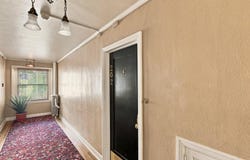 704 W 6th Ave, Spokane, WA 99204-2831