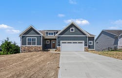 9585 Fields Drive, Zeeland, MI 49464