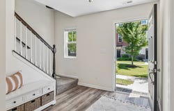4150 Irving Road, Aurora, IL 60504