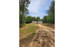 51 County Road 355, HEIDELBERG, MS 39439