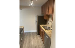 650 Perrie Drive, Elk Grove Village, IL 60007