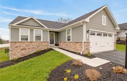 105 Horseshoe Loop, Washington, PA 15301