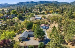 3583 Ross Lane, Central Point, OR 97502