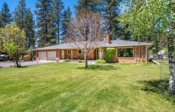 19031 Old State Highway, Macdoel, CA 96058
