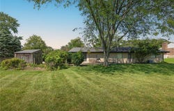120 Marsha Jeanne Way, Centerville, OH 45458