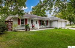 137 N Moringside Drive, Le Sueur, MN 56058