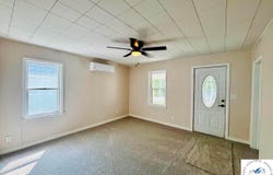 313 E Ohio Street, Clinton, MO 64735