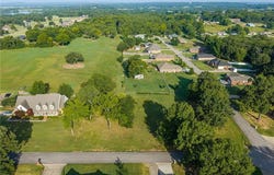 Lot 17 & 18 Point Royal LOOP, Charleston, AR 72933